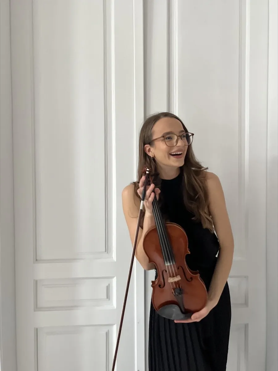 Gabriela Higson-Spence, violin teacher in Kraków
